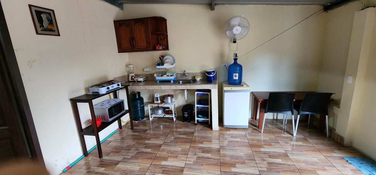 Departamento Amoblado Starlink -Pto Ayora Apartman Puerto Ayora  Kültér fotó